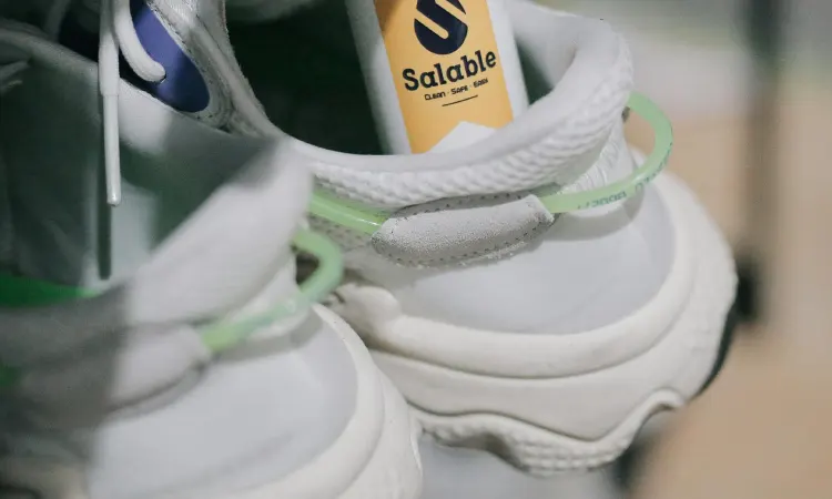 Tentang dry cleaning sepatu, Sumber: pexels.com