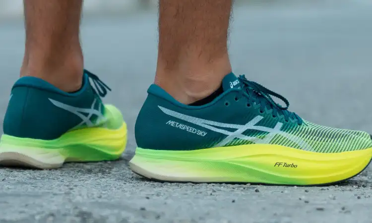 Asics Metaspeed Sky+, Sumber: runrepeat.com