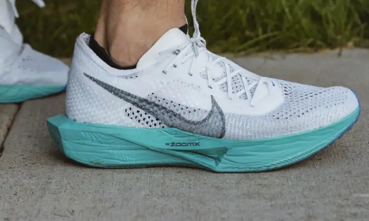 Nike Vaporfly 3, Sumber: outdoorgearlab.com