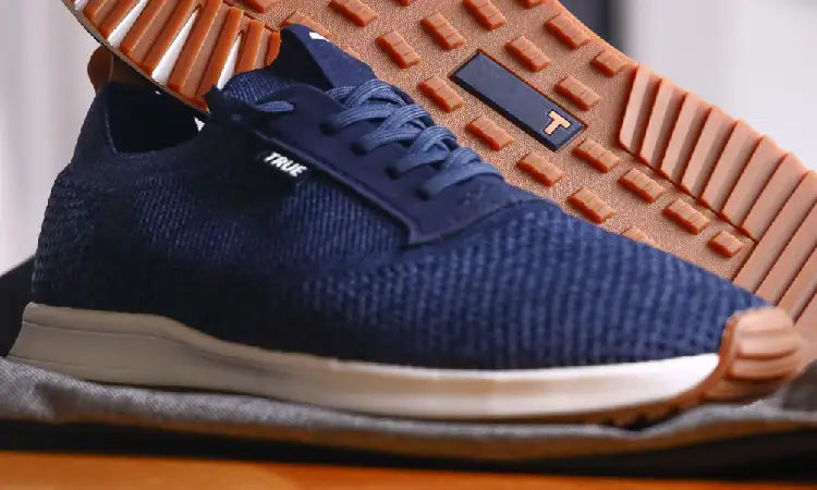 Tips merawat sepatu knit, Sumber: breakingeighty.com