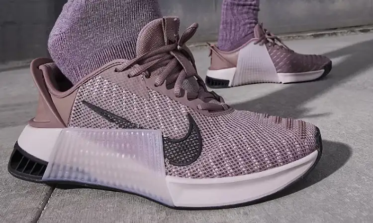 Sepatu HIIT, Sumber: rankandstyle.com