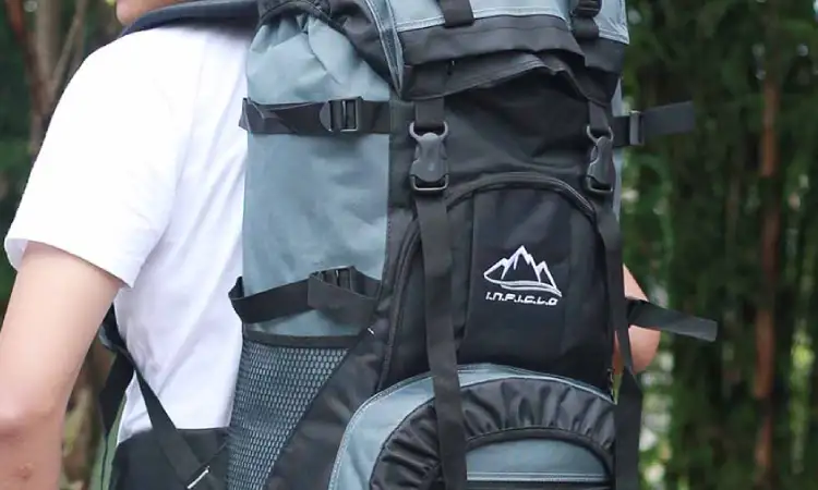 Tas carrier outdoor, Sumber: resellerdropship.com